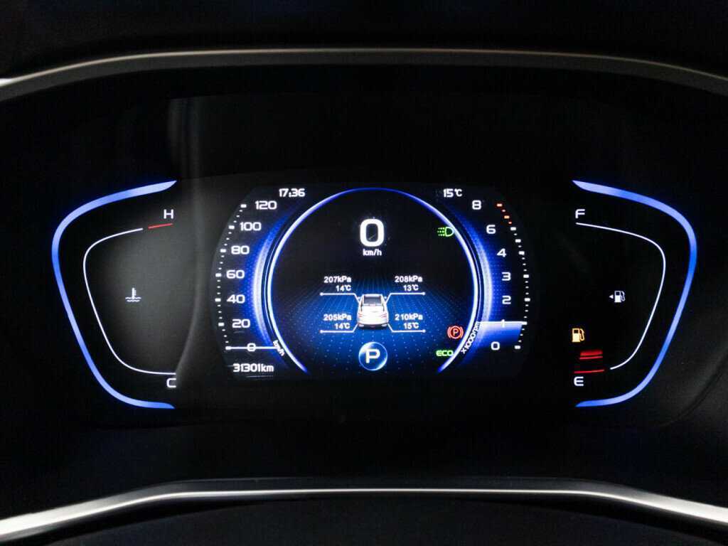 Купить Geely Coolray с пробегом. Фото: #11