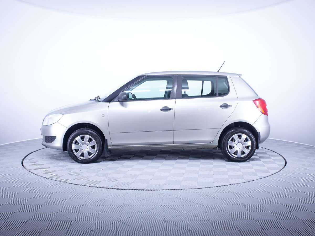 Купить Skoda Fabia с пробегом. Фото: #7