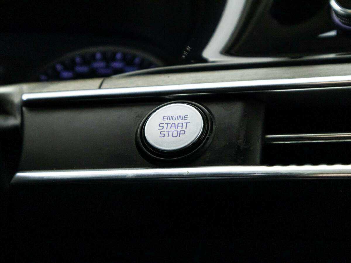 Купить Kia K5 с пробегом. Фото: #20