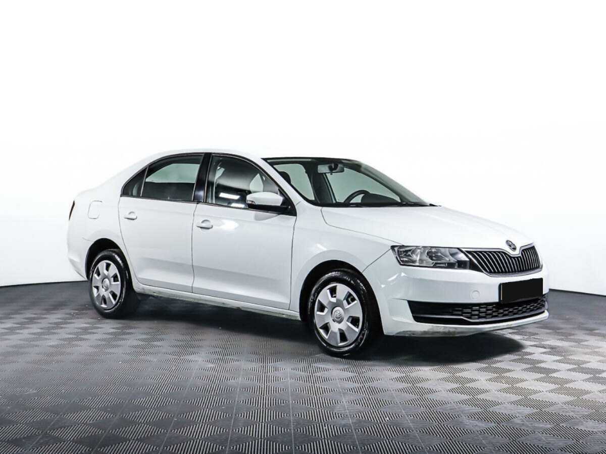 Купить Skoda Rapid с пробегом. Фото: #2