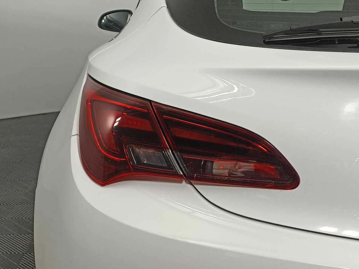 Купить Opel Astra с пробегом. Фото: #7