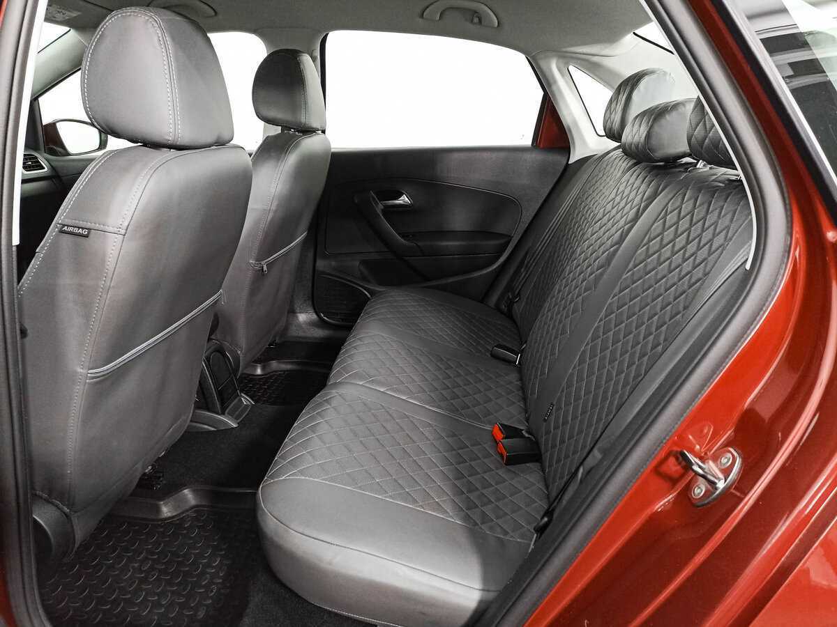 Купить Volkswagen Polo с пробегом. Фото: #11