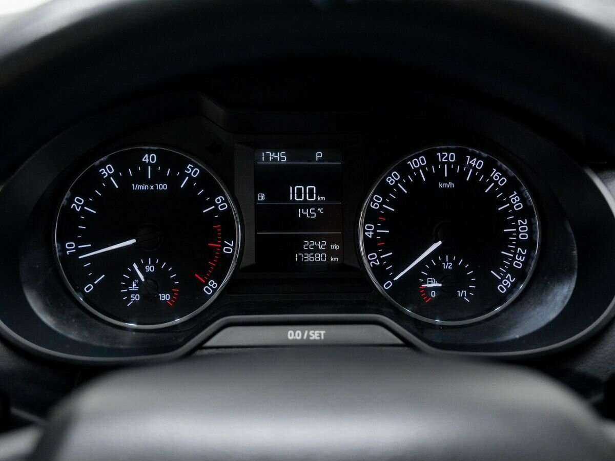 Купить Skoda Octavia с пробегом. Фото: #20