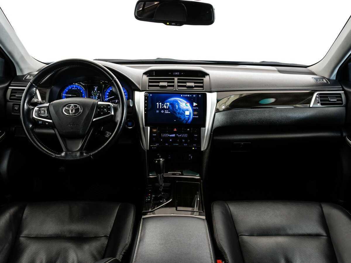 Купить Toyota Camry с пробегом. Фото: #8