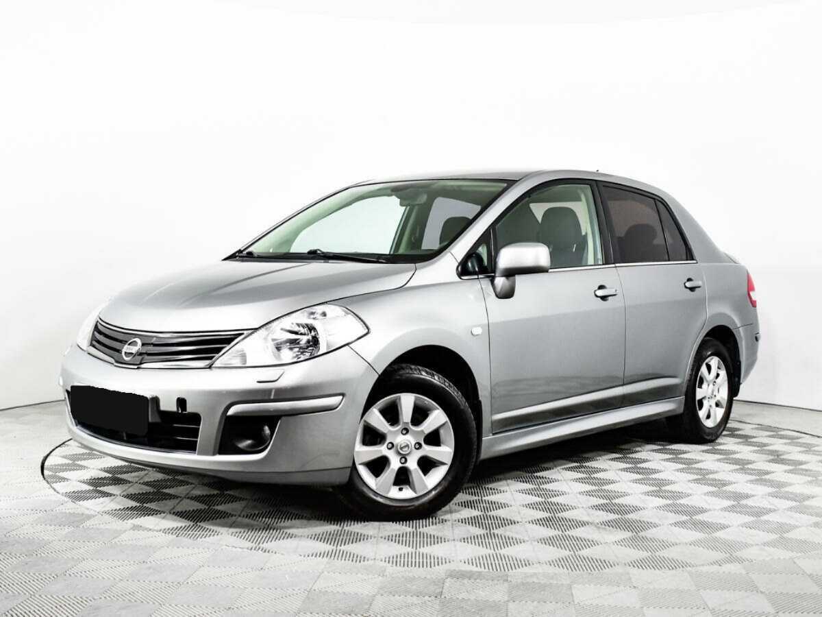 Купить Nissan Tiida с пробегом. Фото: #0