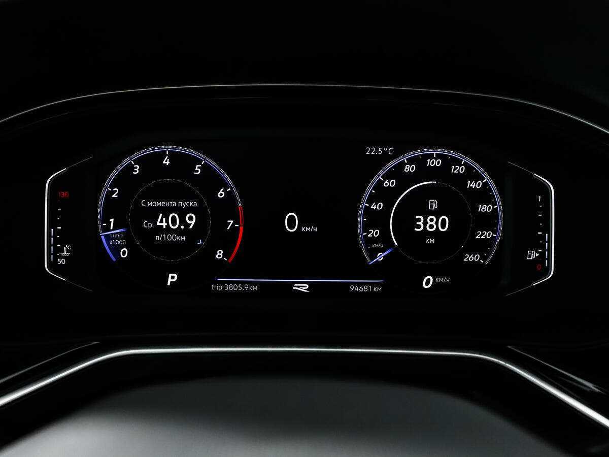 Купить Volkswagen Polo с пробегом. Фото: #10