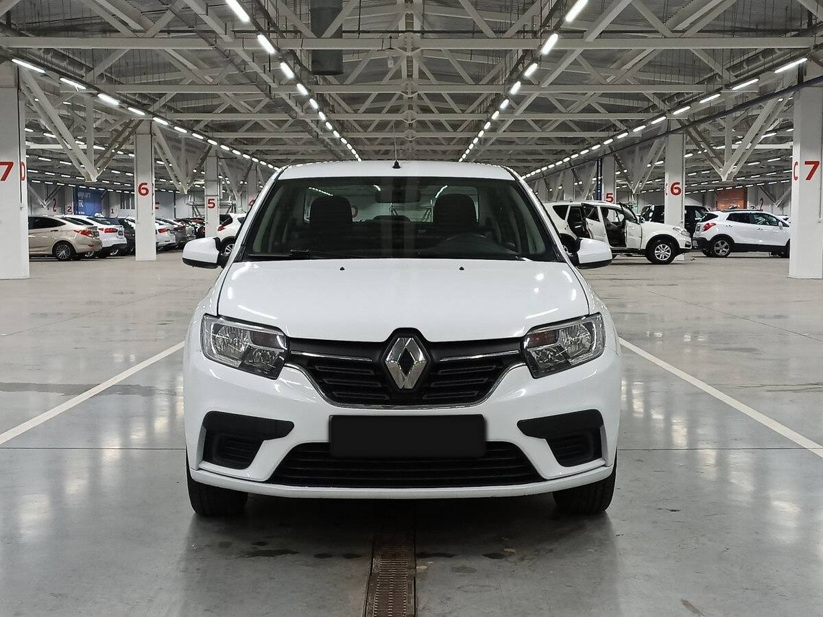 Купить Renault Logan с пробегом. Фото: #1