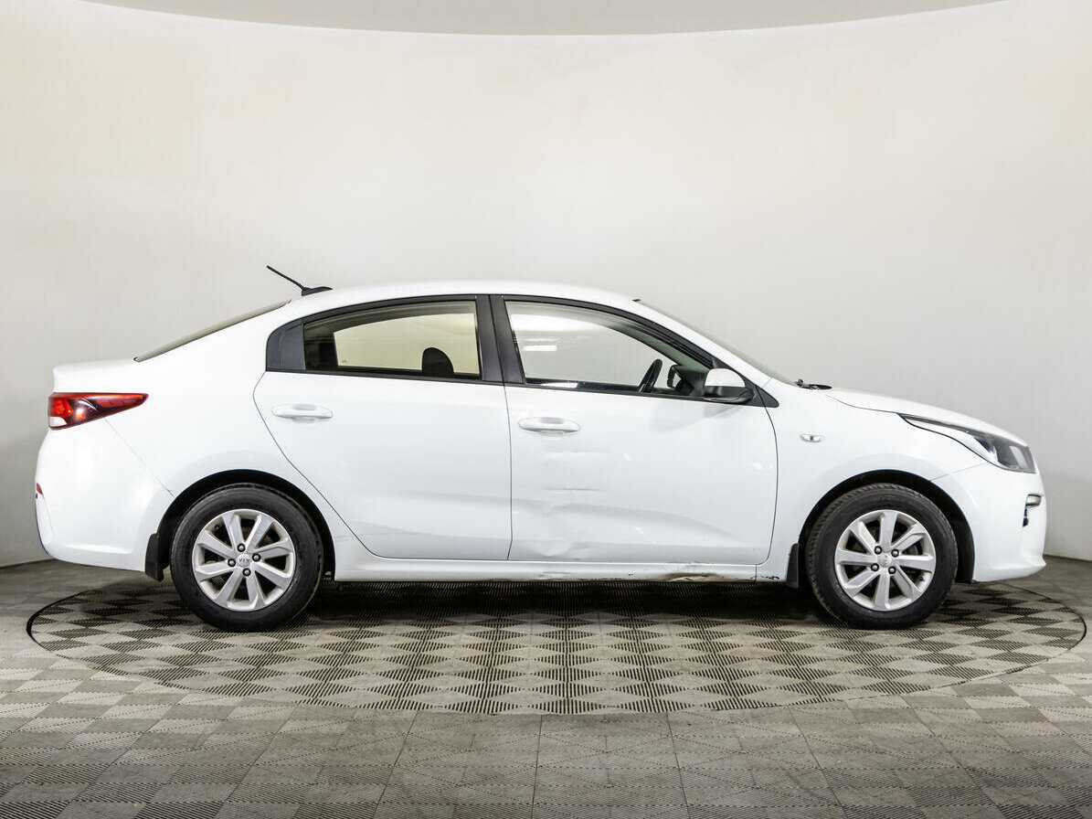 Купить Kia Rio с пробегом. Фото: #3