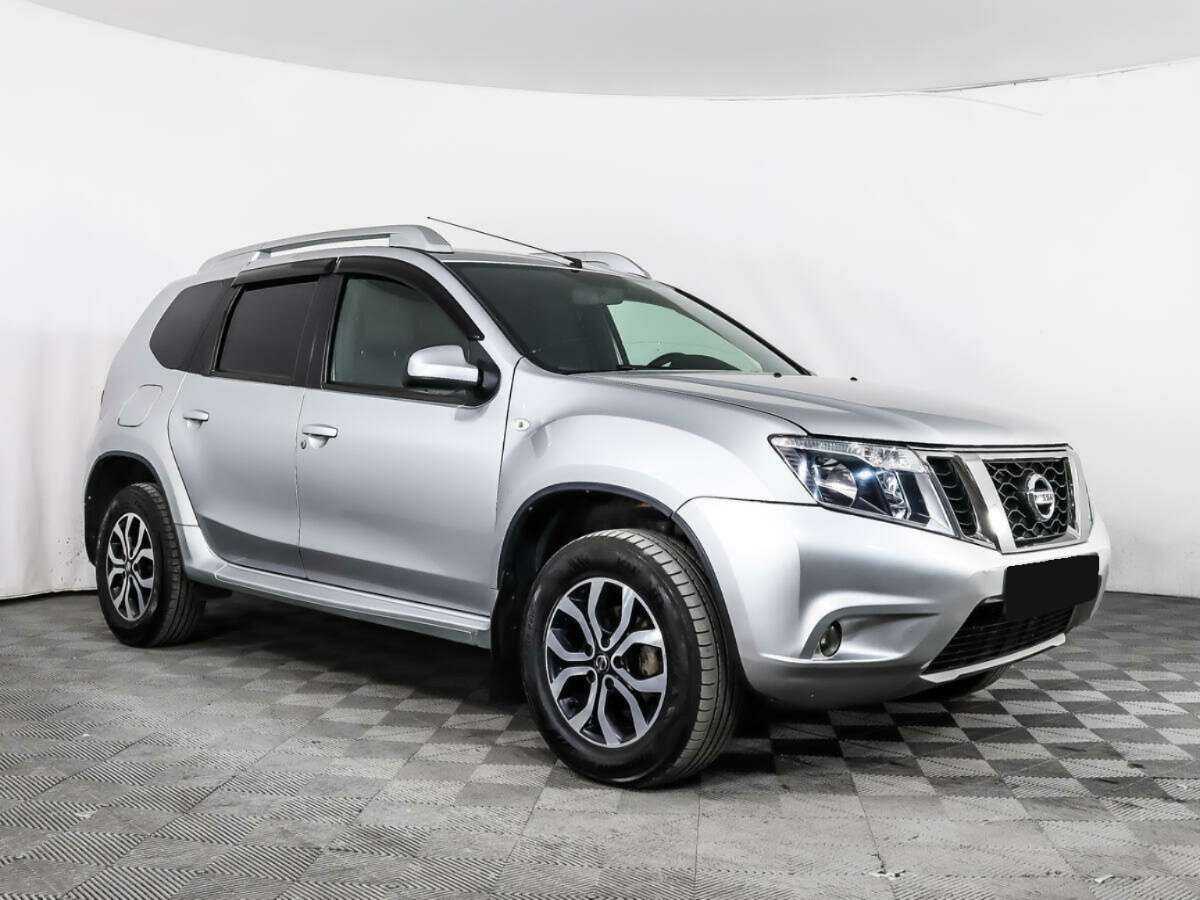 Купить Nissan Terrano с пробегом. Фото: #2