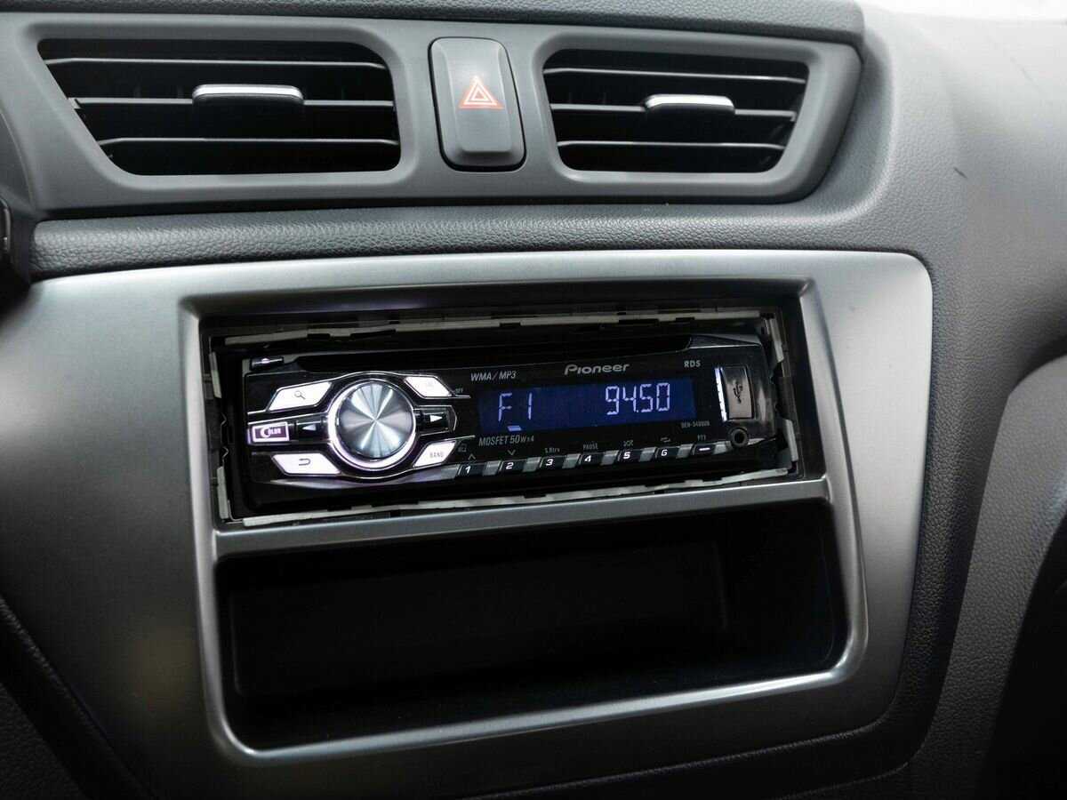 Купить Kia Rio с пробегом. Фото: #17