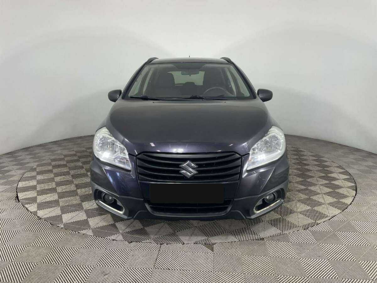 Купить Suzuki SX4 с пробегом. Фото: #1