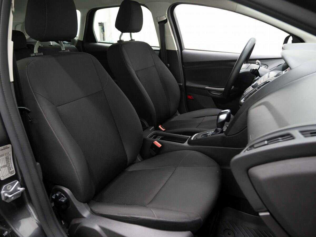 Купить Ford Focus с пробегом. Фото: #11