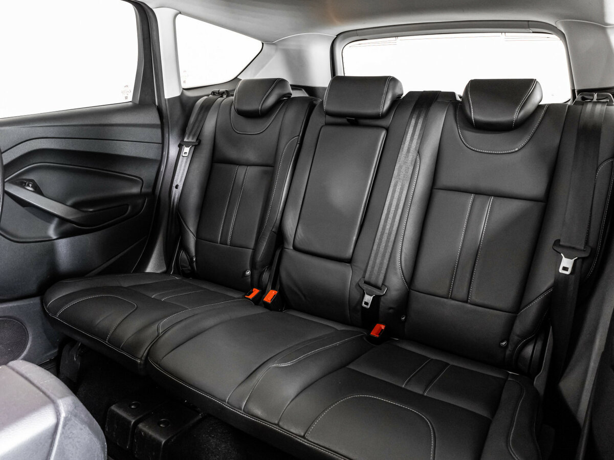 Купить Ford Kuga с пробегом. Фото: #15