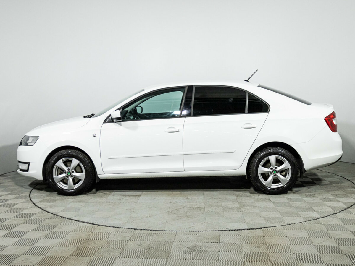 Купить Skoda Rapid с пробегом. Фото: #7