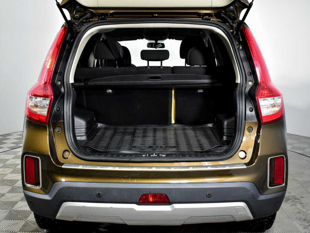 Купить Geely Emgrand X7 с пробегом. Фото: #16