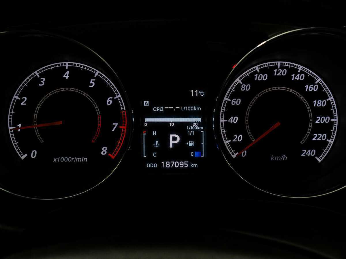 Купить Mitsubishi ASX с пробегом. Фото: #15