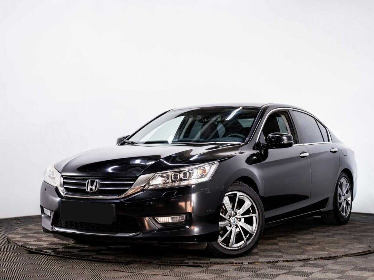 Купить Honda Accord с пробегом. Посмотреть фото