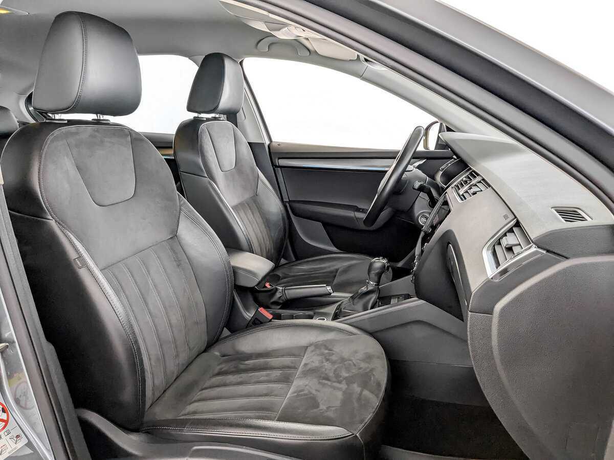 Купить Skoda Octavia с пробегом. Фото: #21
