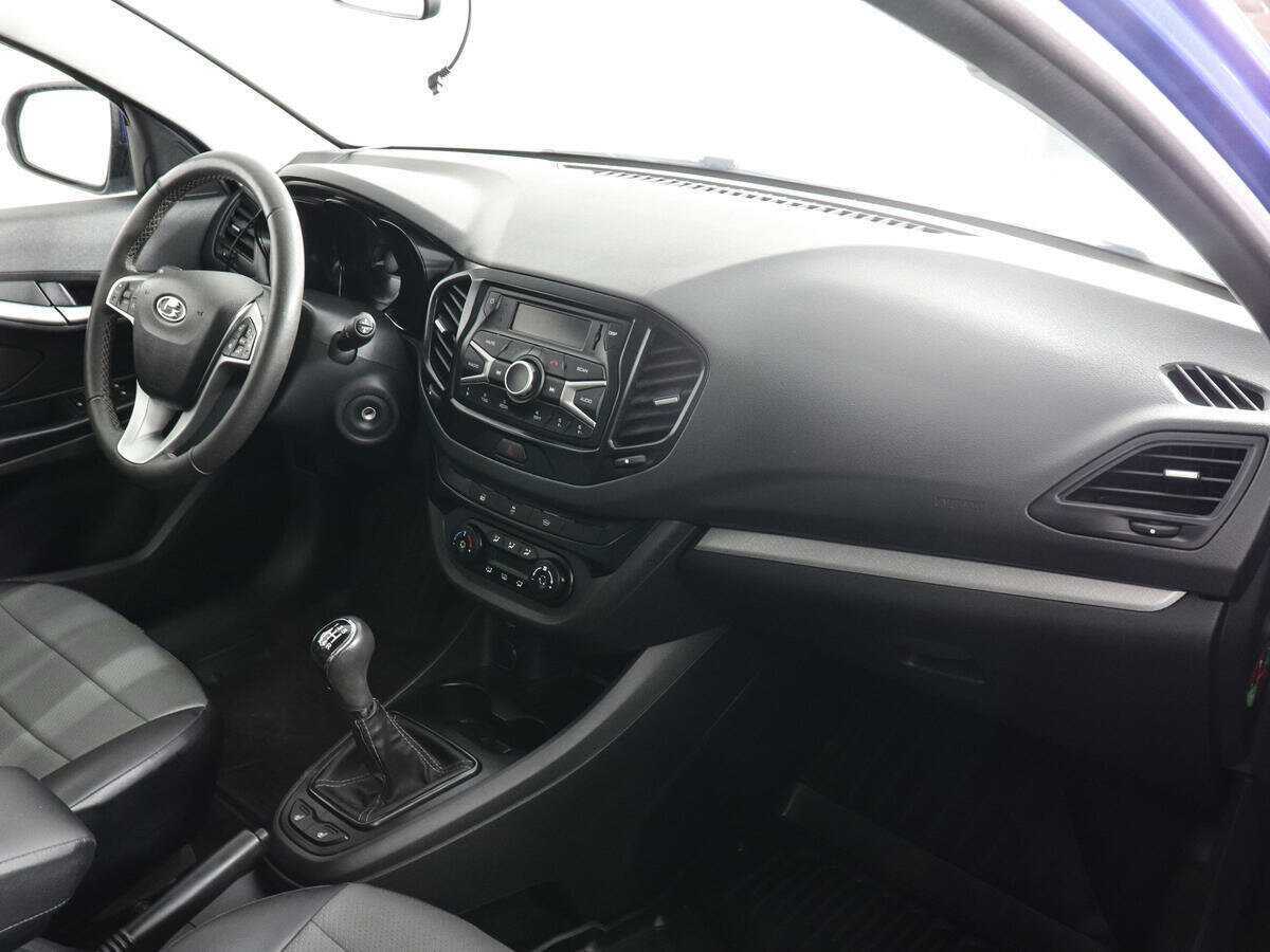 Купить Lada (ВАЗ) Vesta с пробегом. Фото: #9