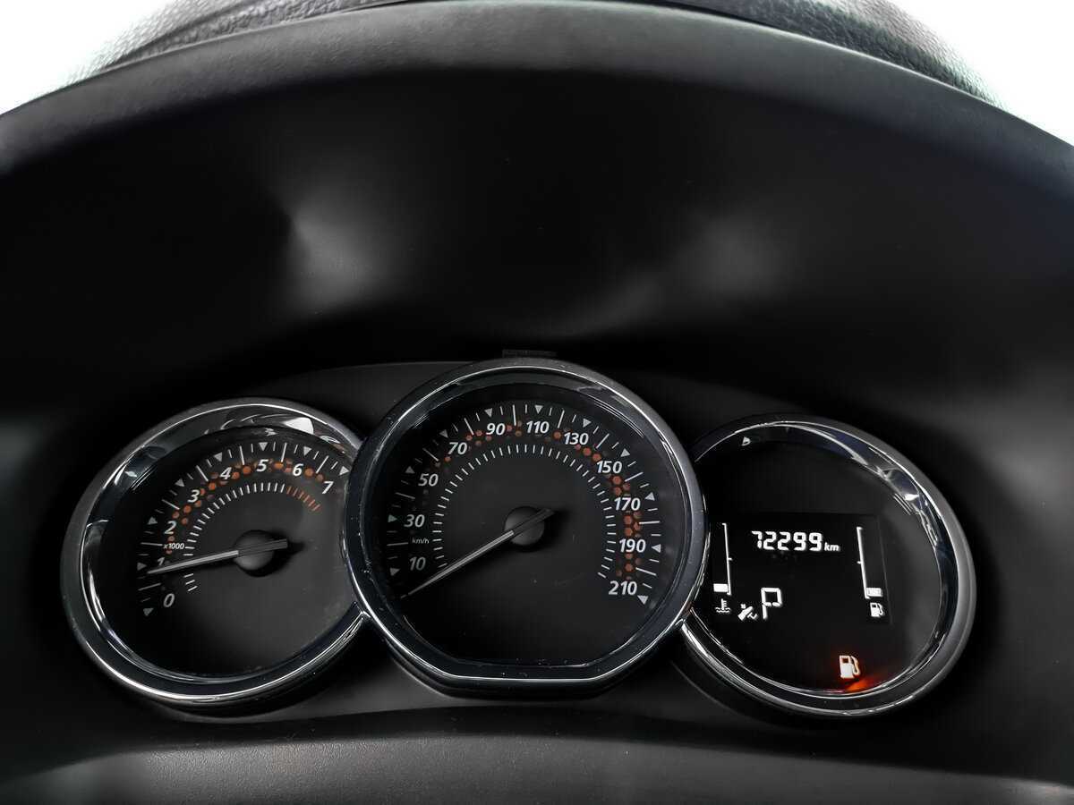 Купить Renault Logan с пробегом. Фото: #11