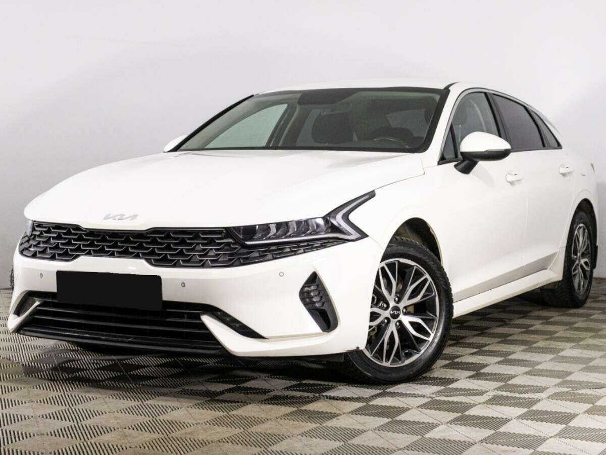 Купить Kia K5 с пробегом. Посмотреть фото