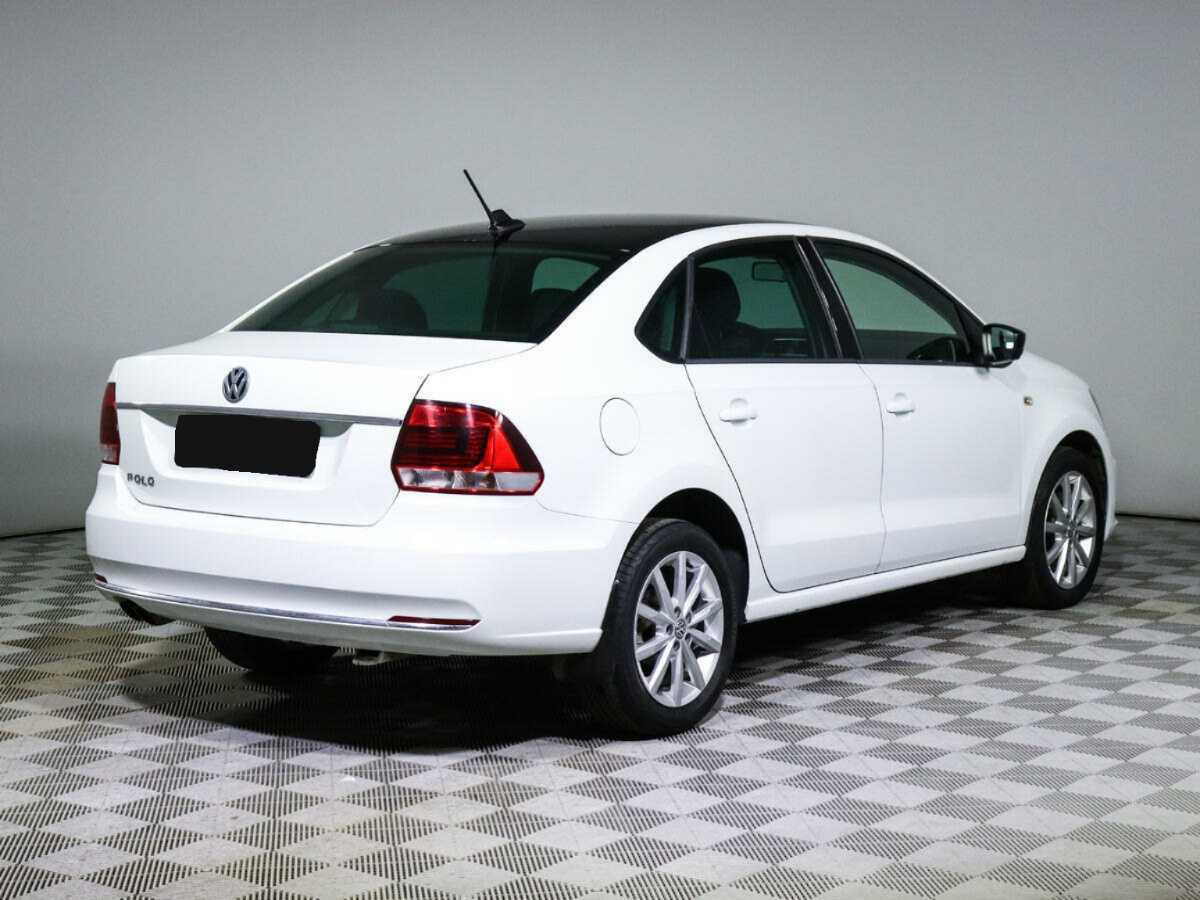 Купить Volkswagen Polo с пробегом. Фото: #3