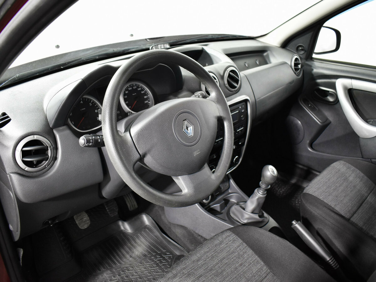 Купить Renault Duster с пробегом. Фото: #8