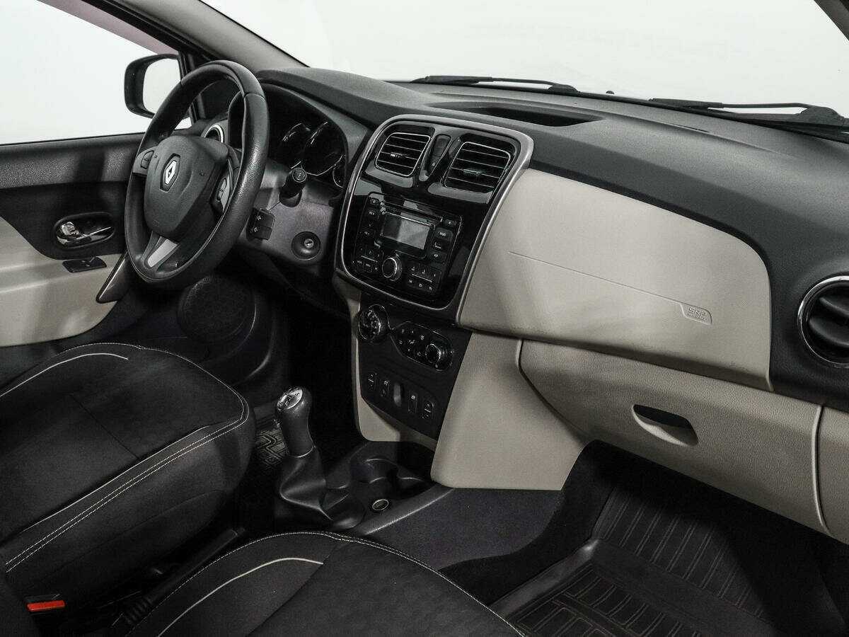 Купить Renault Logan с пробегом. Фото: #10