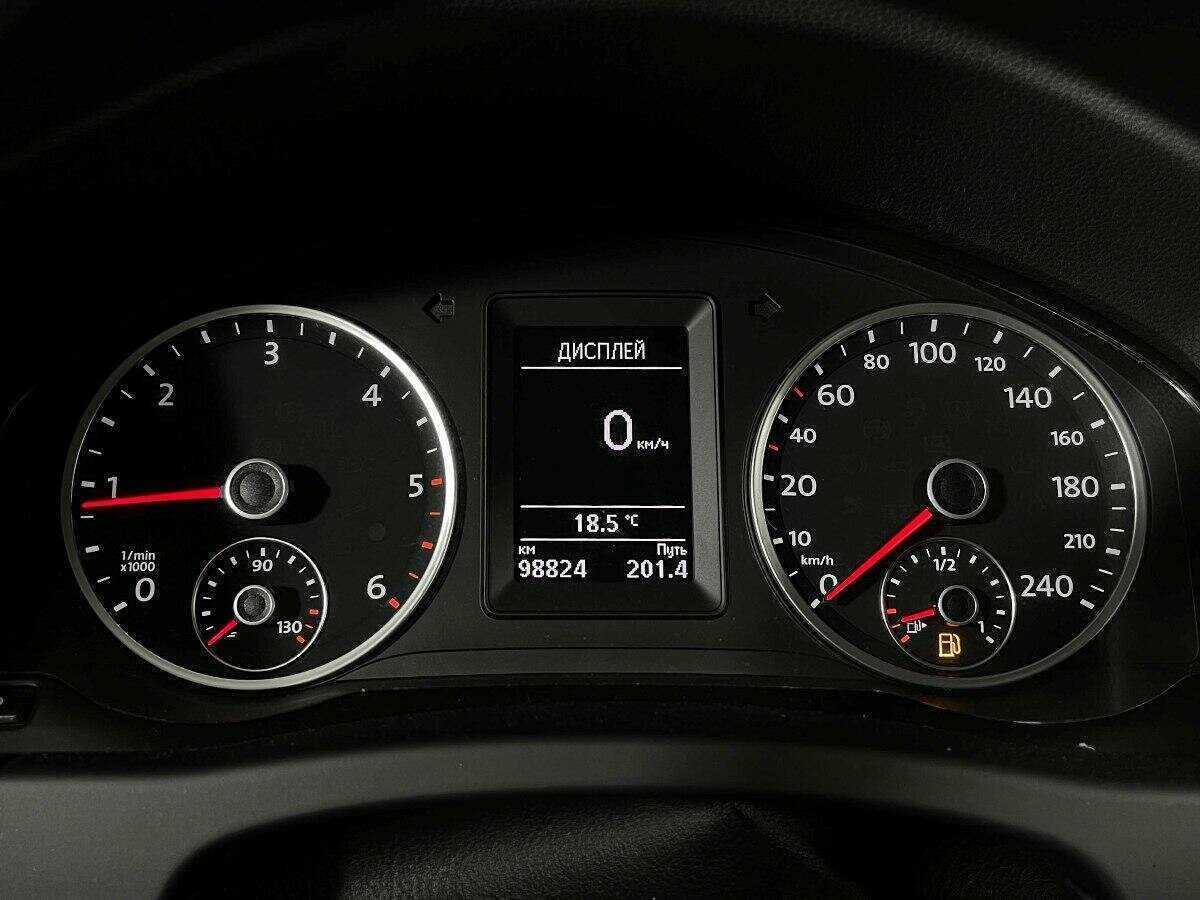 Купить Volkswagen Tiguan с пробегом. Фото: #10