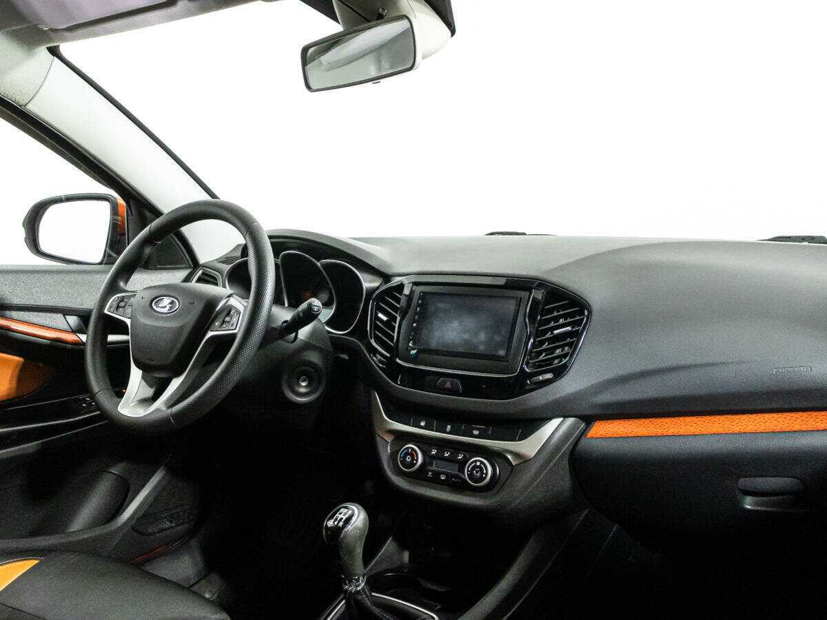 Купить Lada (ВАЗ) Vesta с пробегом. Фото: #8