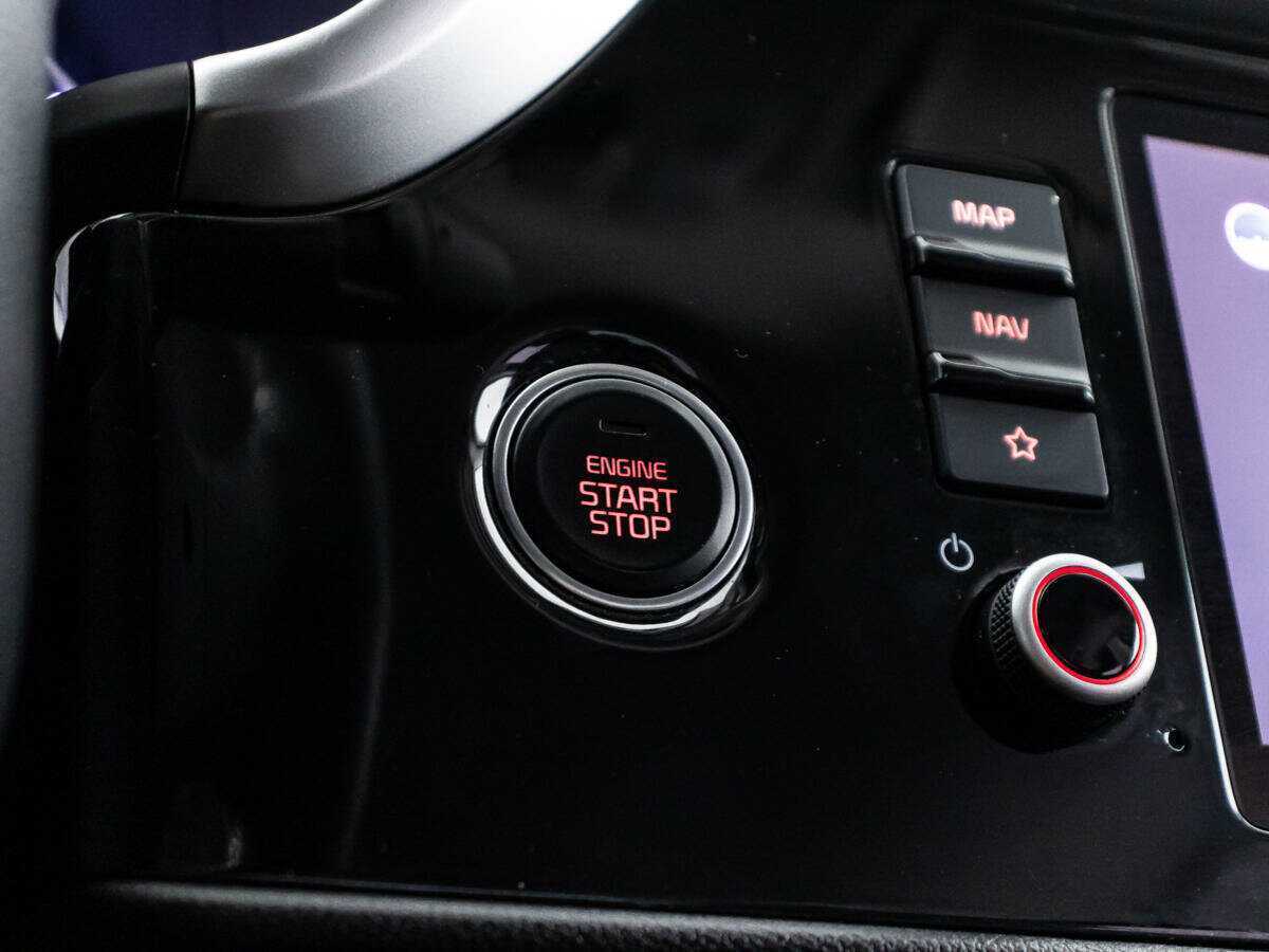 Купить Kia Rio с пробегом. Фото: #18