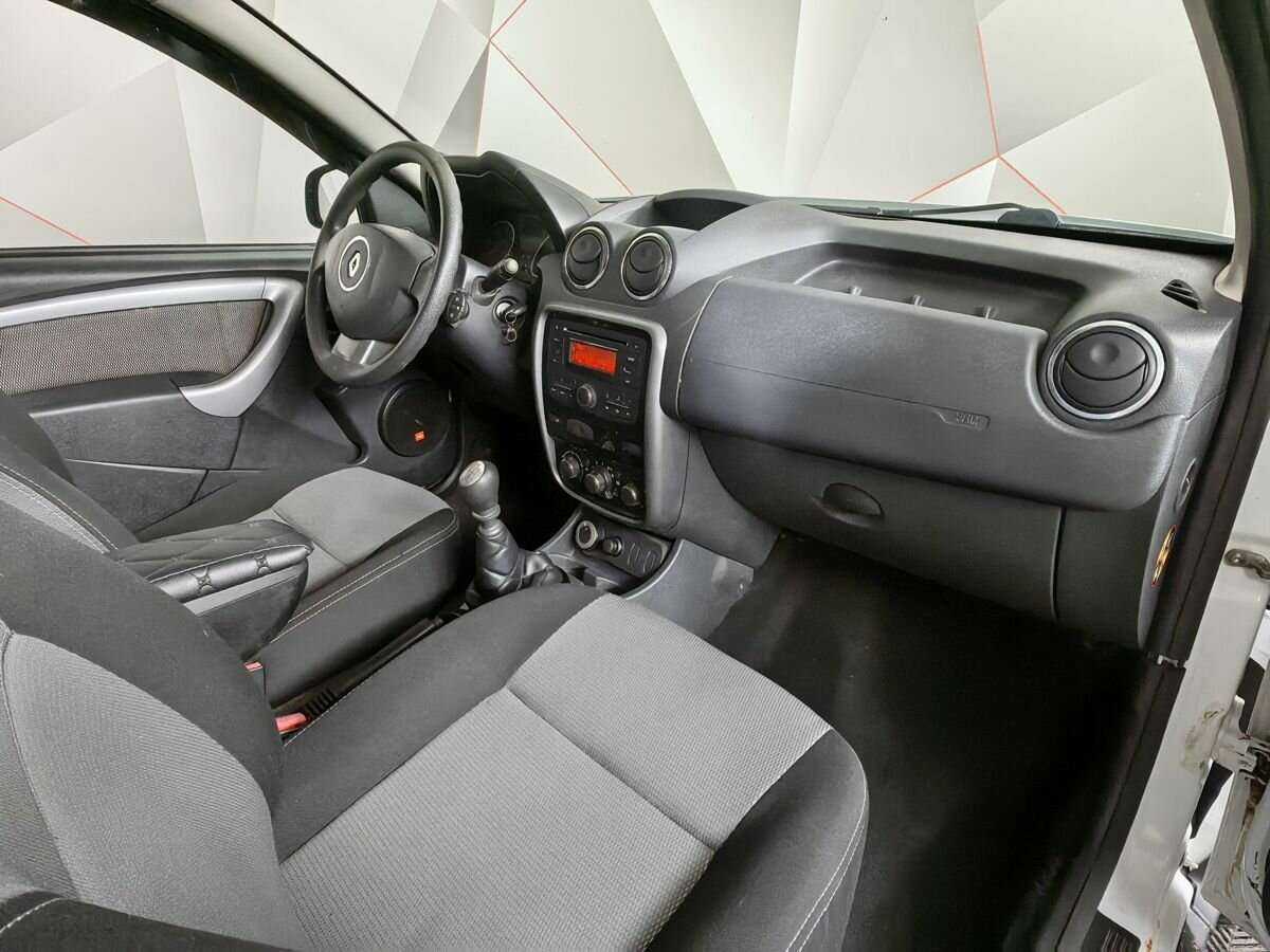 Купить Renault Duster с пробегом. Фото: #8