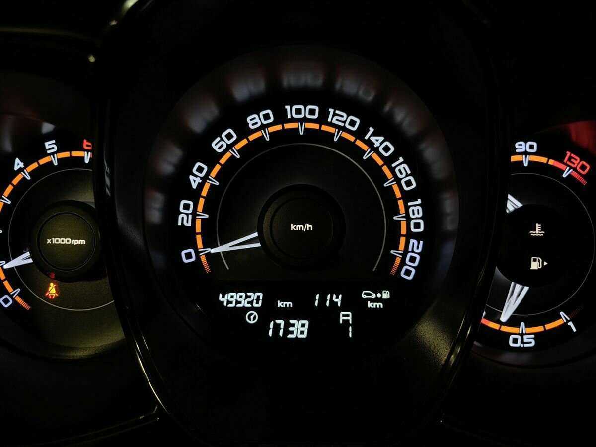 Купить Lada (ВАЗ) Vesta с пробегом. Фото: #15