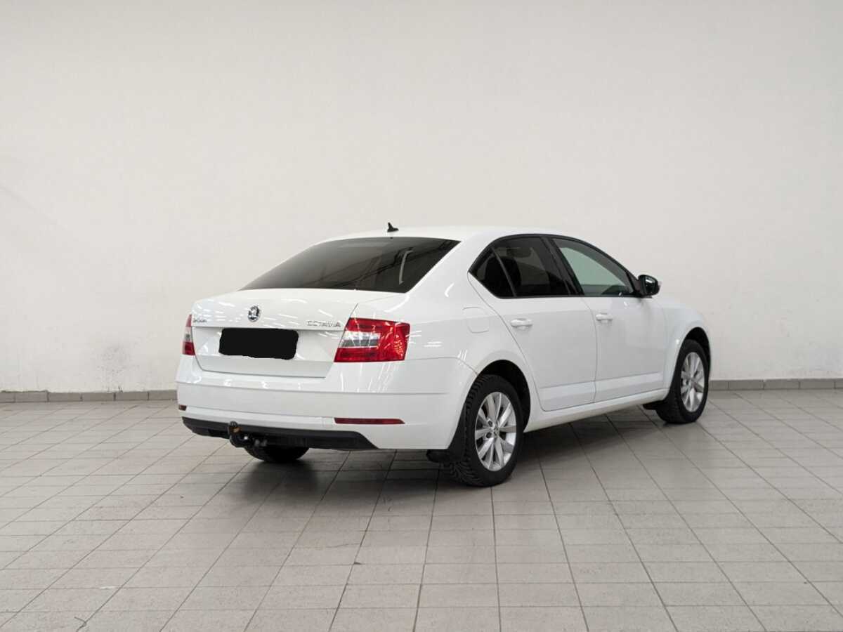 Купить Skoda Octavia с пробегом. Фото: #4