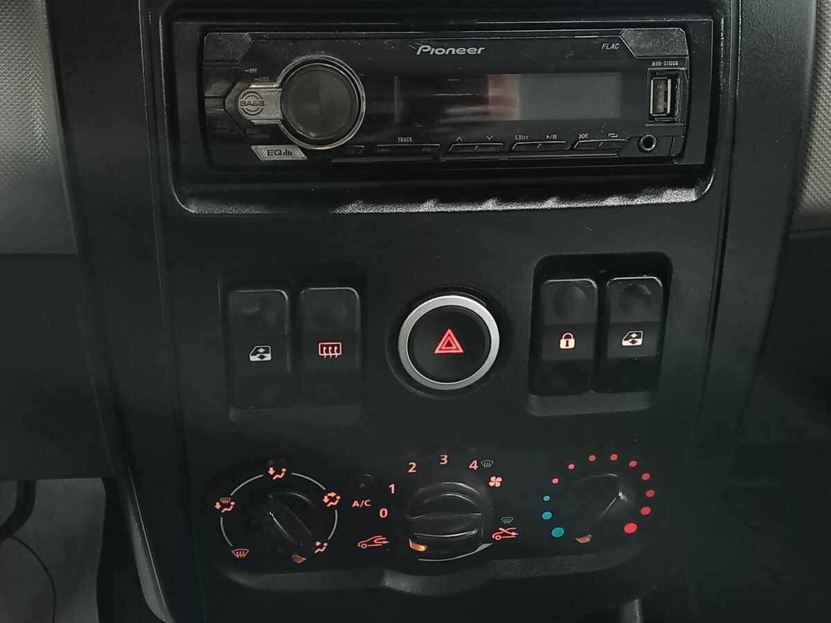 Купить Lada (ВАЗ) Largus с пробегом. Фото: #12