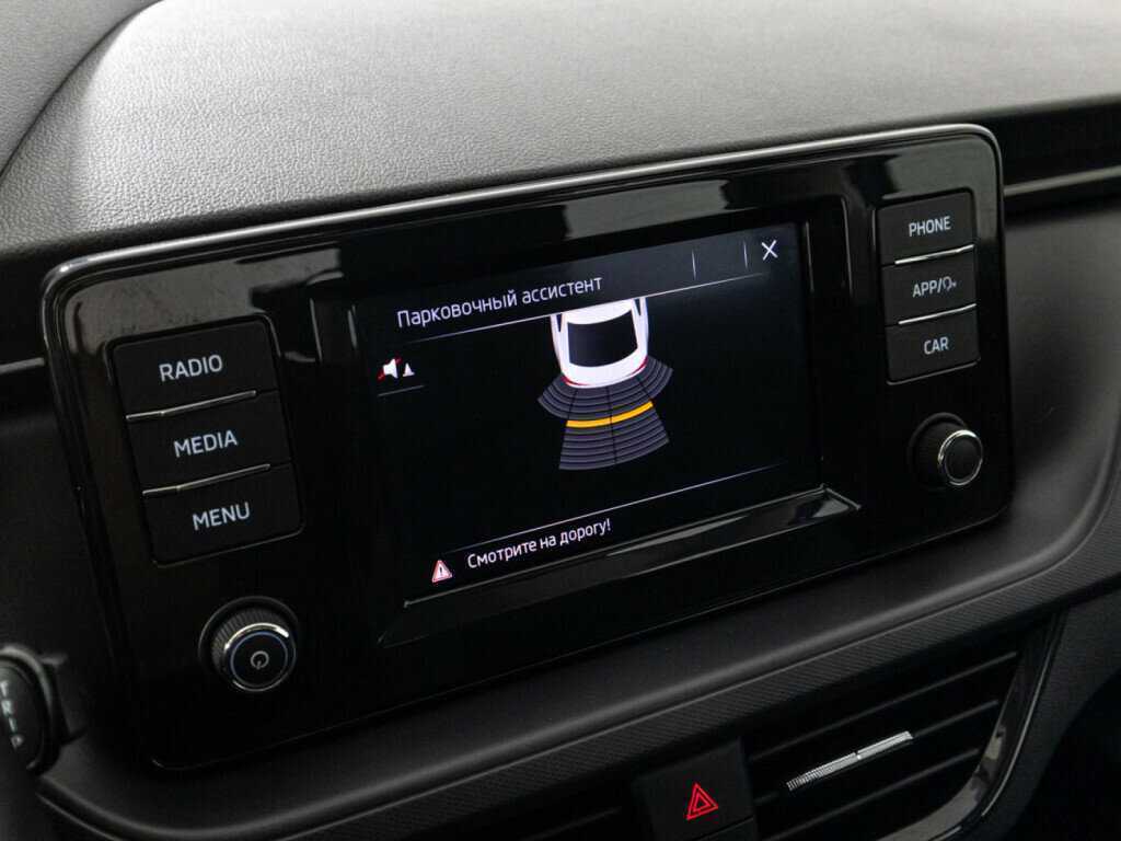 Купить Skoda Rapid с пробегом. Фото: #15