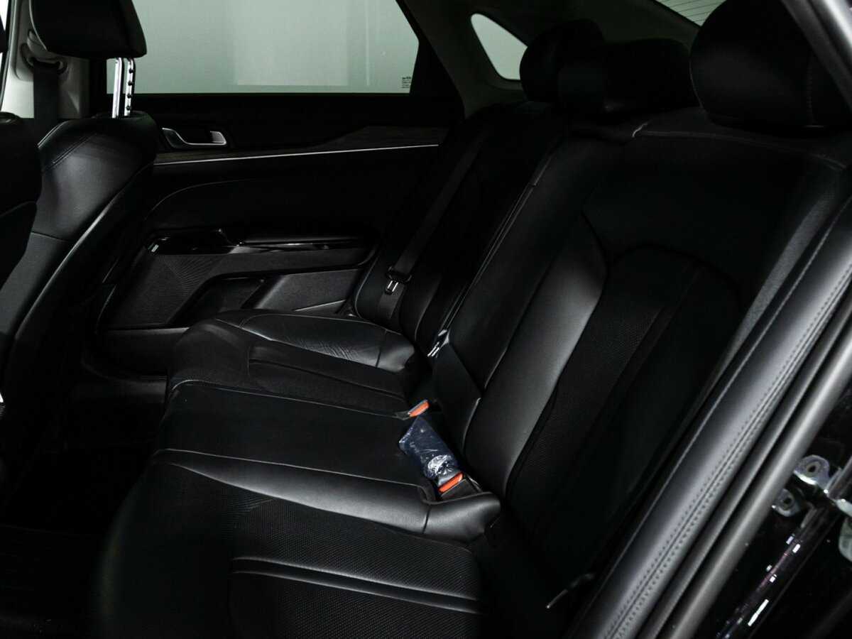 Купить Kia K5 с пробегом. Фото: #9