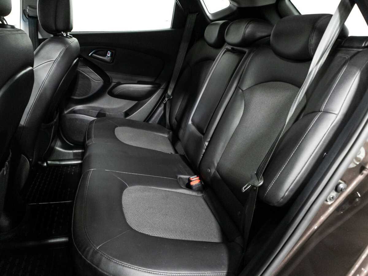 Купить Hyundai ix35 с пробегом. Фото: #9