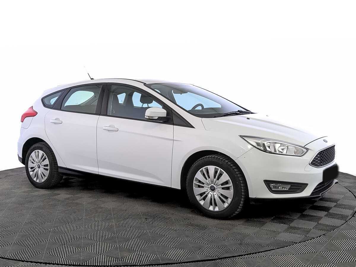 Купить Ford Focus с пробегом. Фото: #2