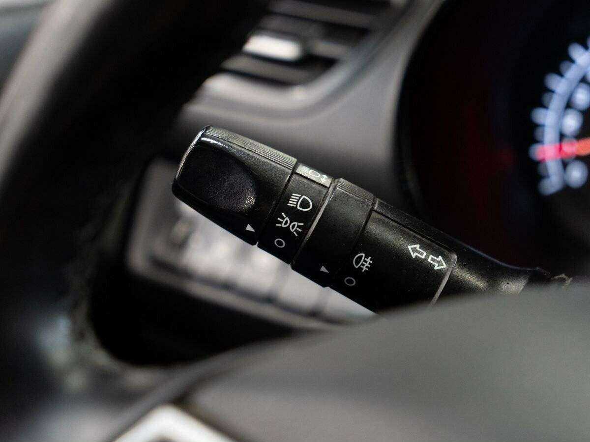 Купить Kia Rio с пробегом. Фото: #15