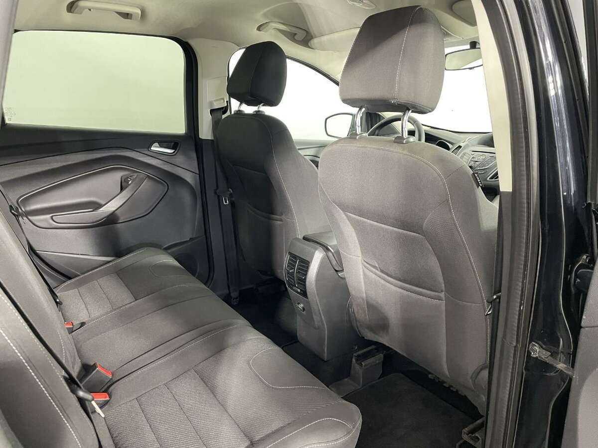 Купить Ford Kuga с пробегом. Фото: #16