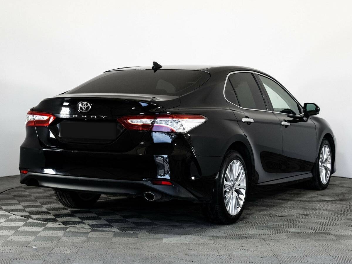 Купить Toyota Camry с пробегом. Фото: #4