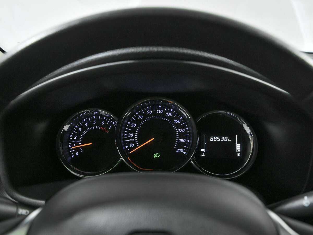 Купить Renault Sandero с пробегом. Фото: #6