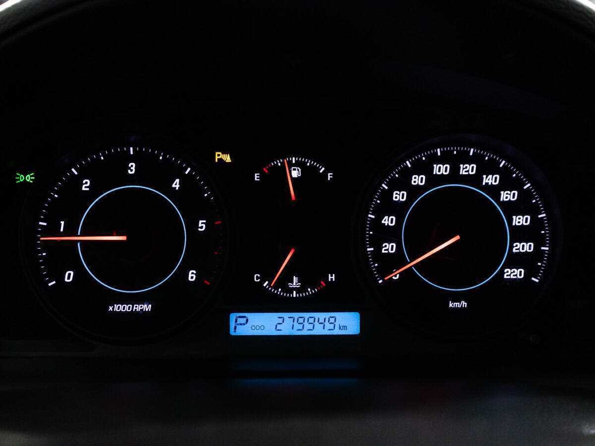 Купить Chevrolet Captiva с пробегом. Фото: #11