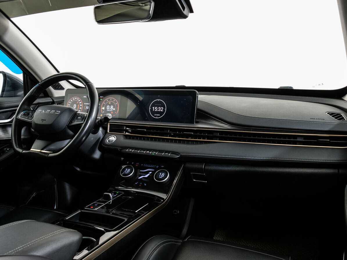 Купить EXEED LX с пробегом. Фото: #8