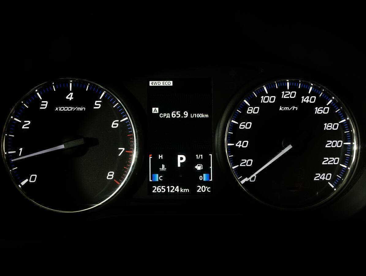 Купить Mitsubishi Outlander с пробегом. Фото: #15