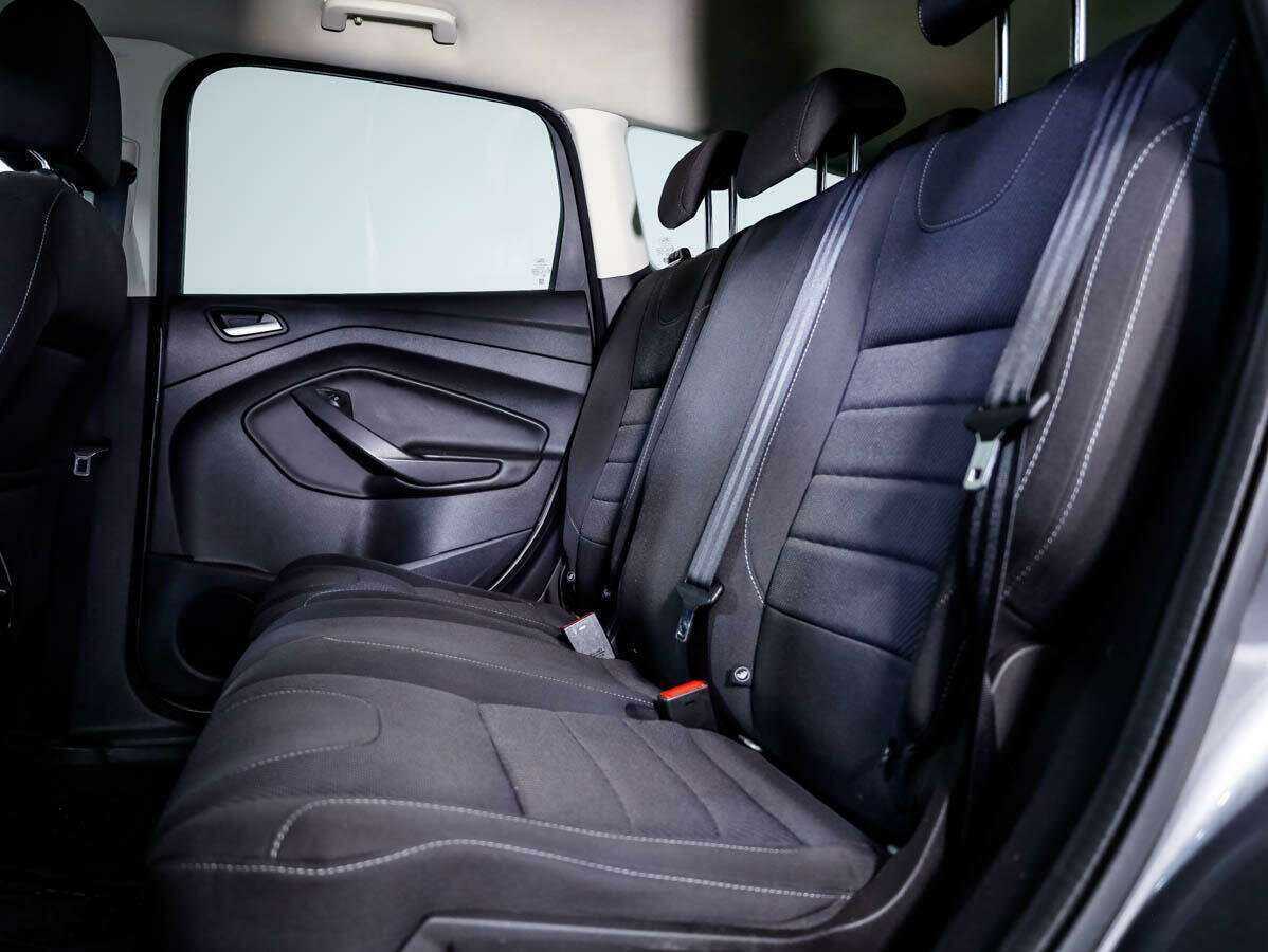 Купить Ford Kuga с пробегом. Фото: #11