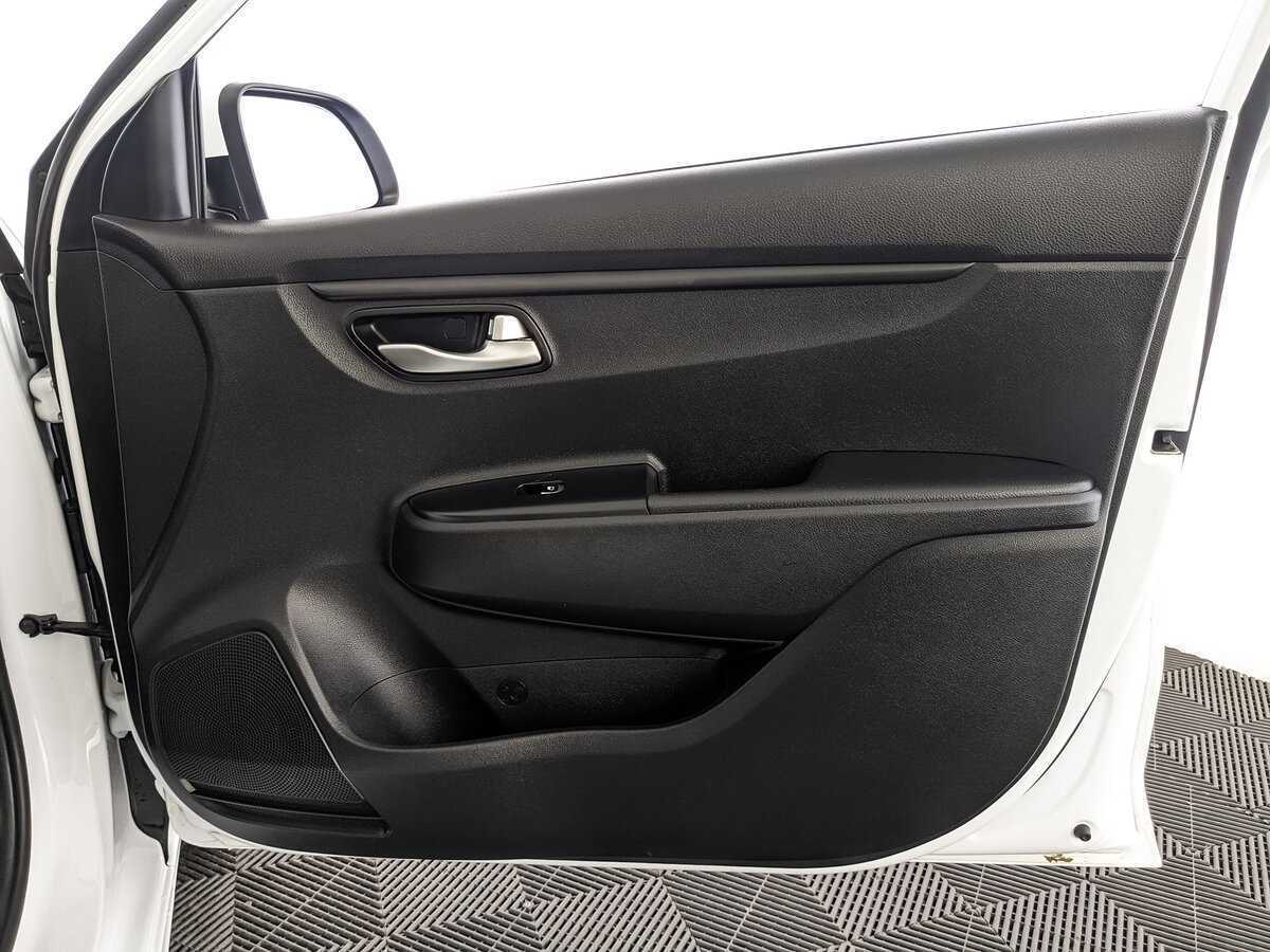 Купить Kia Rio с пробегом. Фото: #19