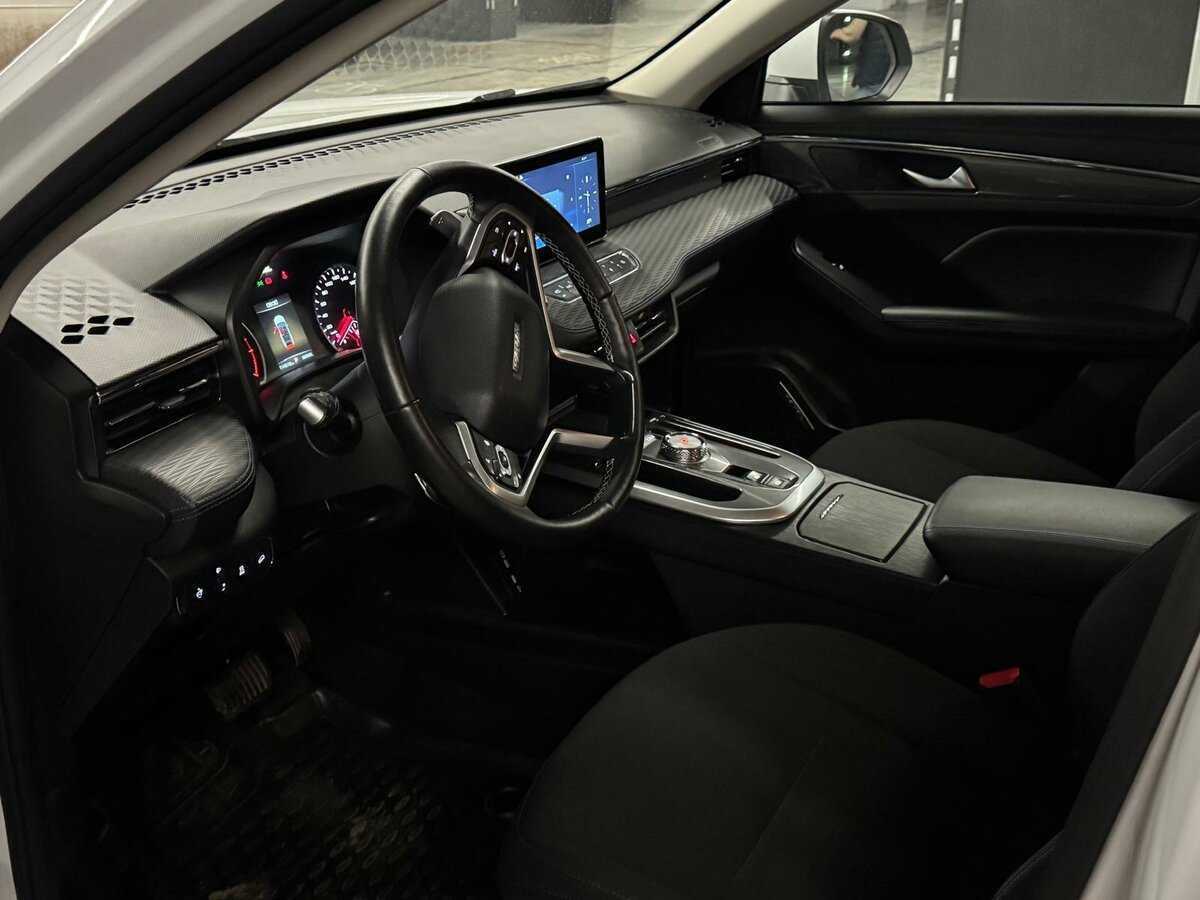 Купить Haval Jolion с пробегом. Фото: #4