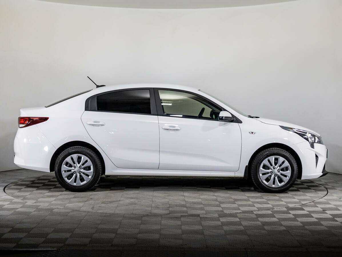 Купить Kia Rio с пробегом. Фото: #3